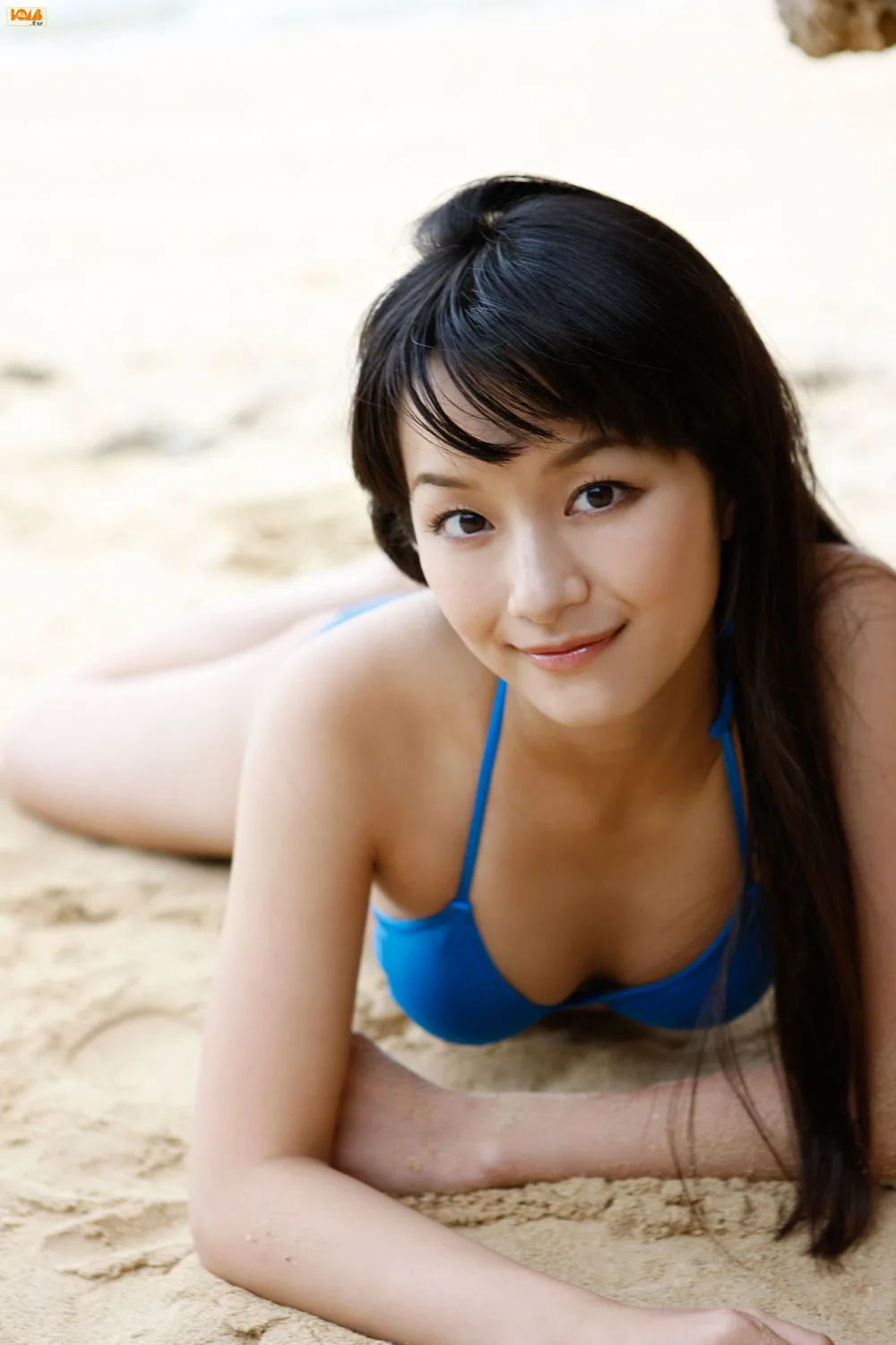 Bom.TVHitomi Miyake, tháng 2 năm 2010 - 11